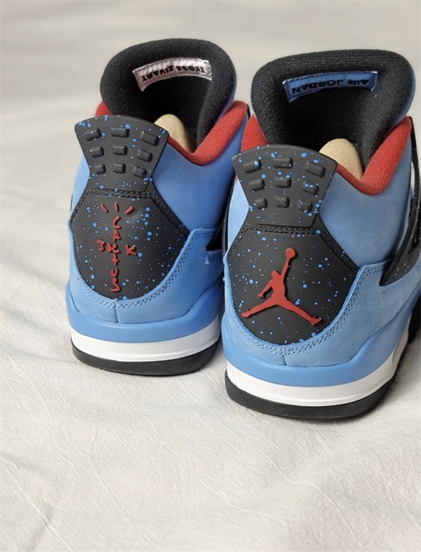 Travis Scott x Air Jordan 4 Retro 'Cactus Jack' photo review