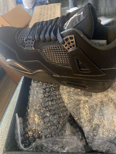 Air Jordan 4 Retro 'Black Cat' 2020 photo review