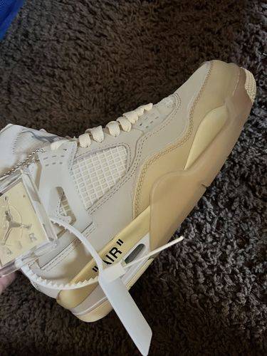 Off-White x Air Jordan 4 SP 'Sail' photo review